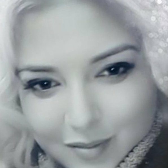 Meet your Posher, Jessica - Picture 1 of 1